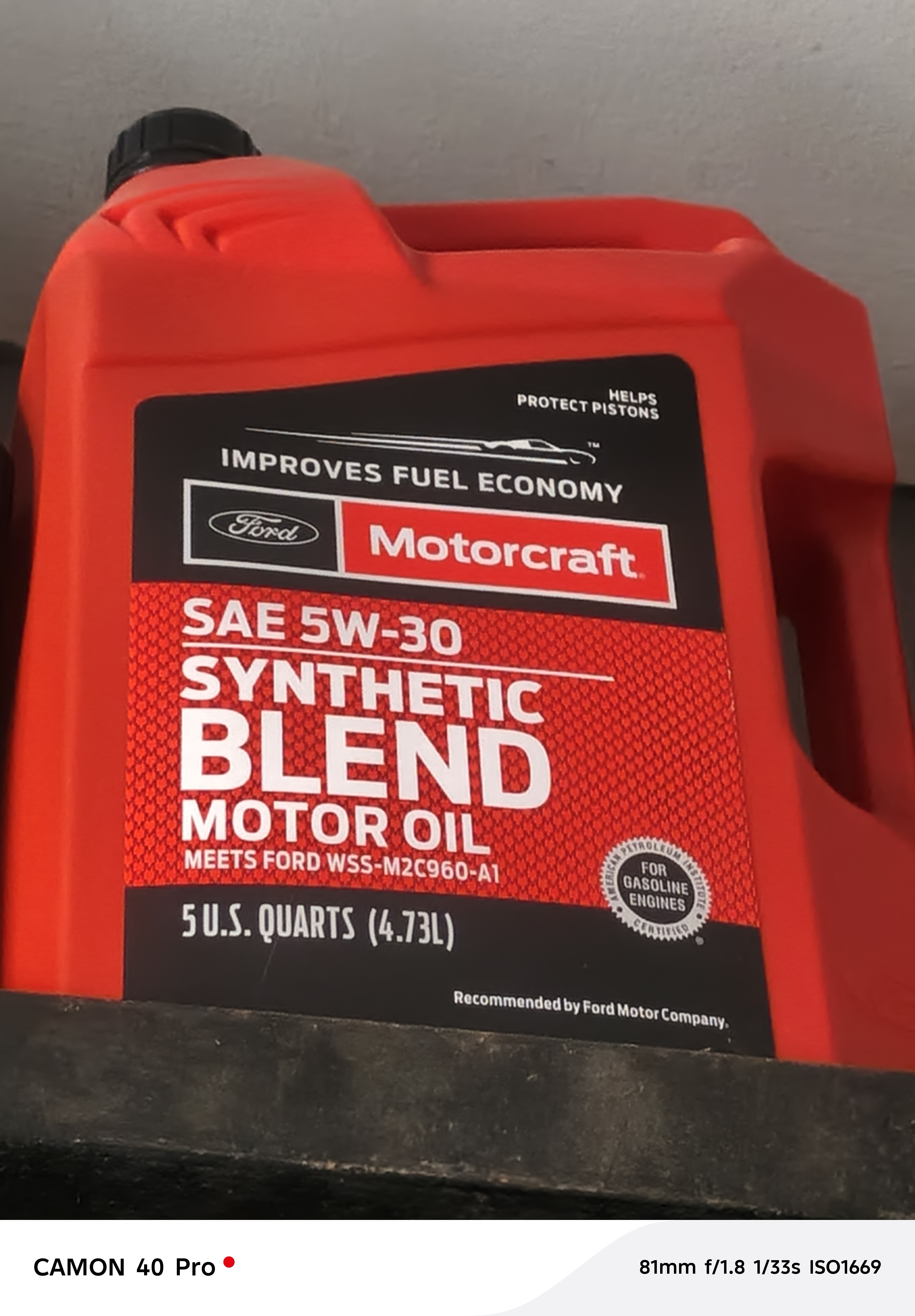 Ford Motorcraft SAE 5W-30 Synthetic Blend Motor Oil
